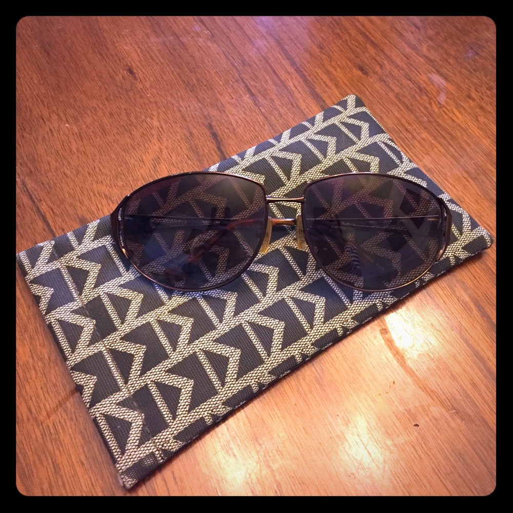 Michael Korrs Aviator Style Sunglasses