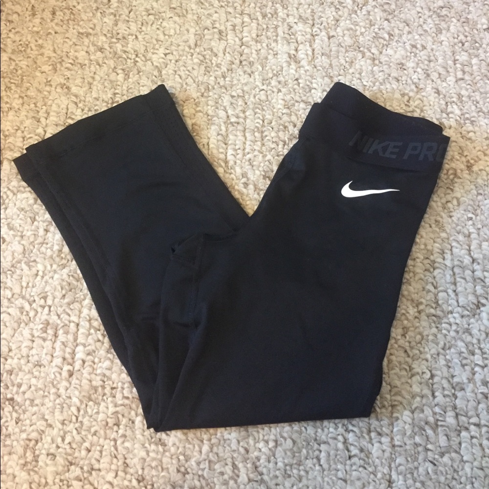 Nike pro dri fit leggings