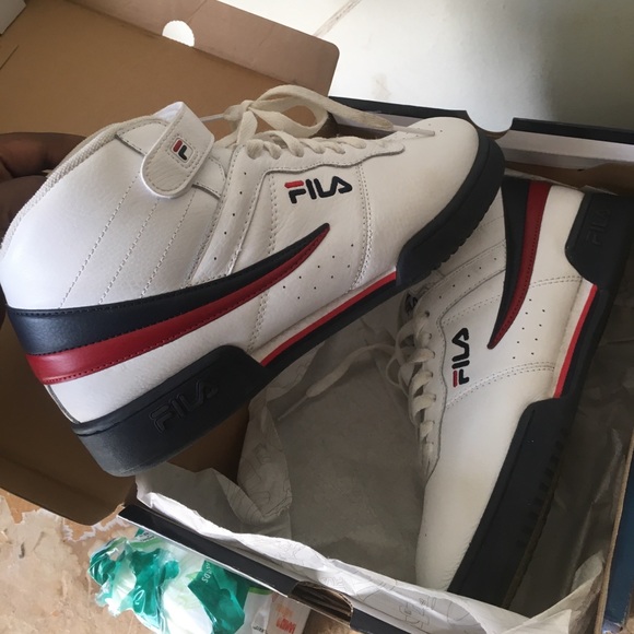 Fila - Picture 3 of 4