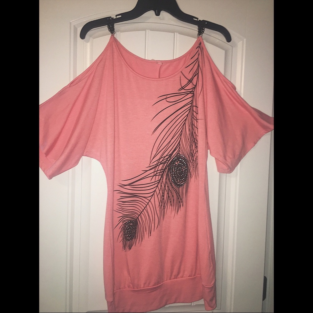 SOLDCute Salmon Pink Top