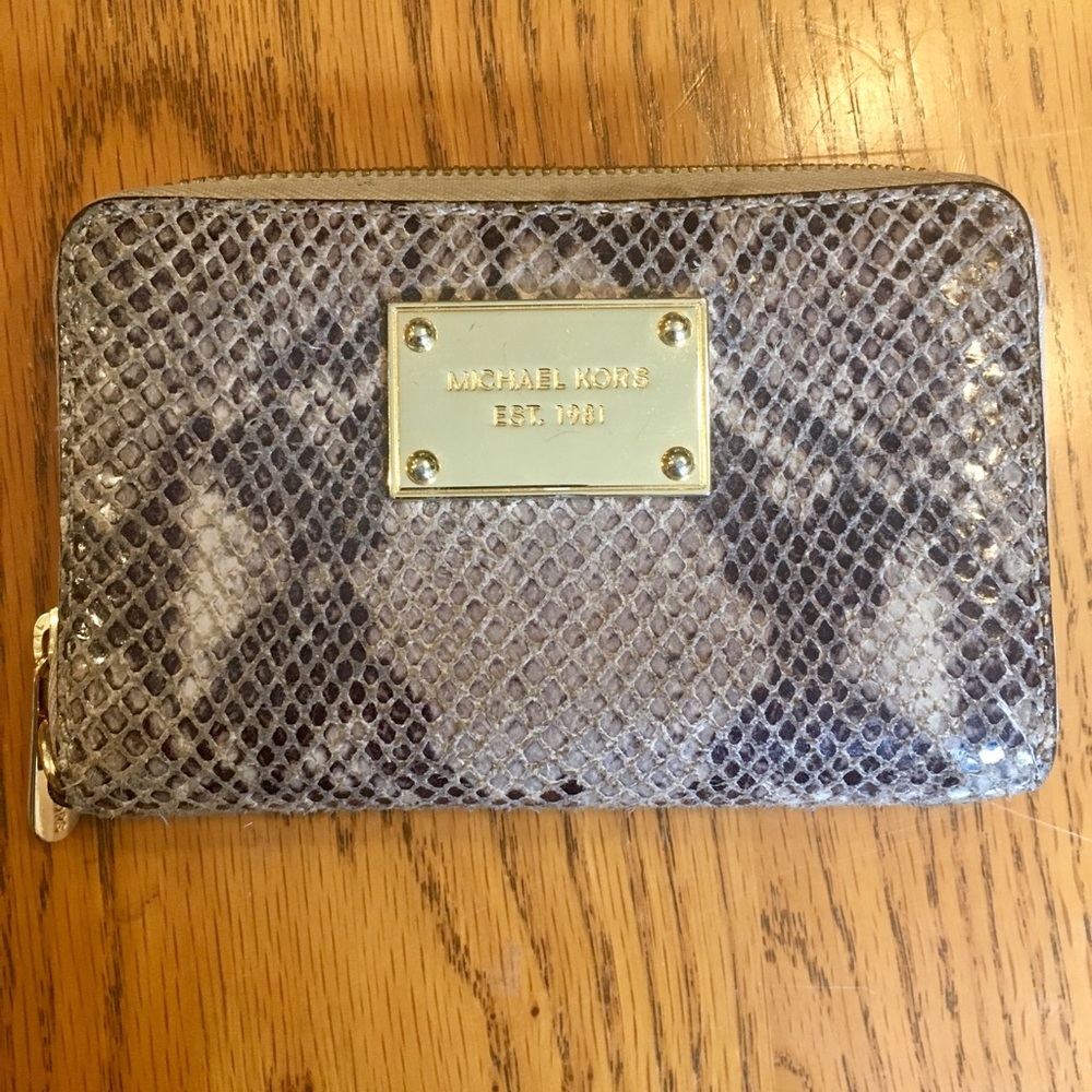 Michael Kors wallet