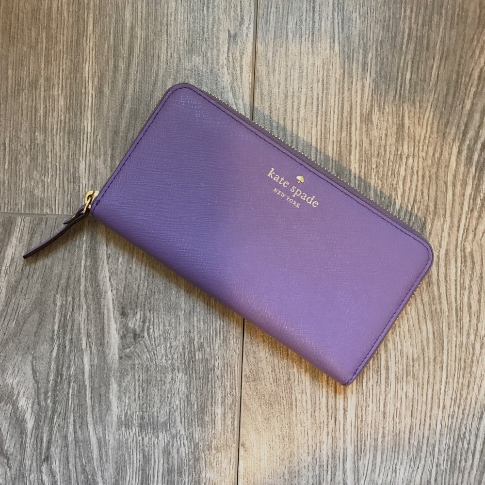 kate spade Cedar Street Lacey Wallet AUTHENTIC