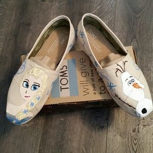 Hand painted "Frozen" Toms