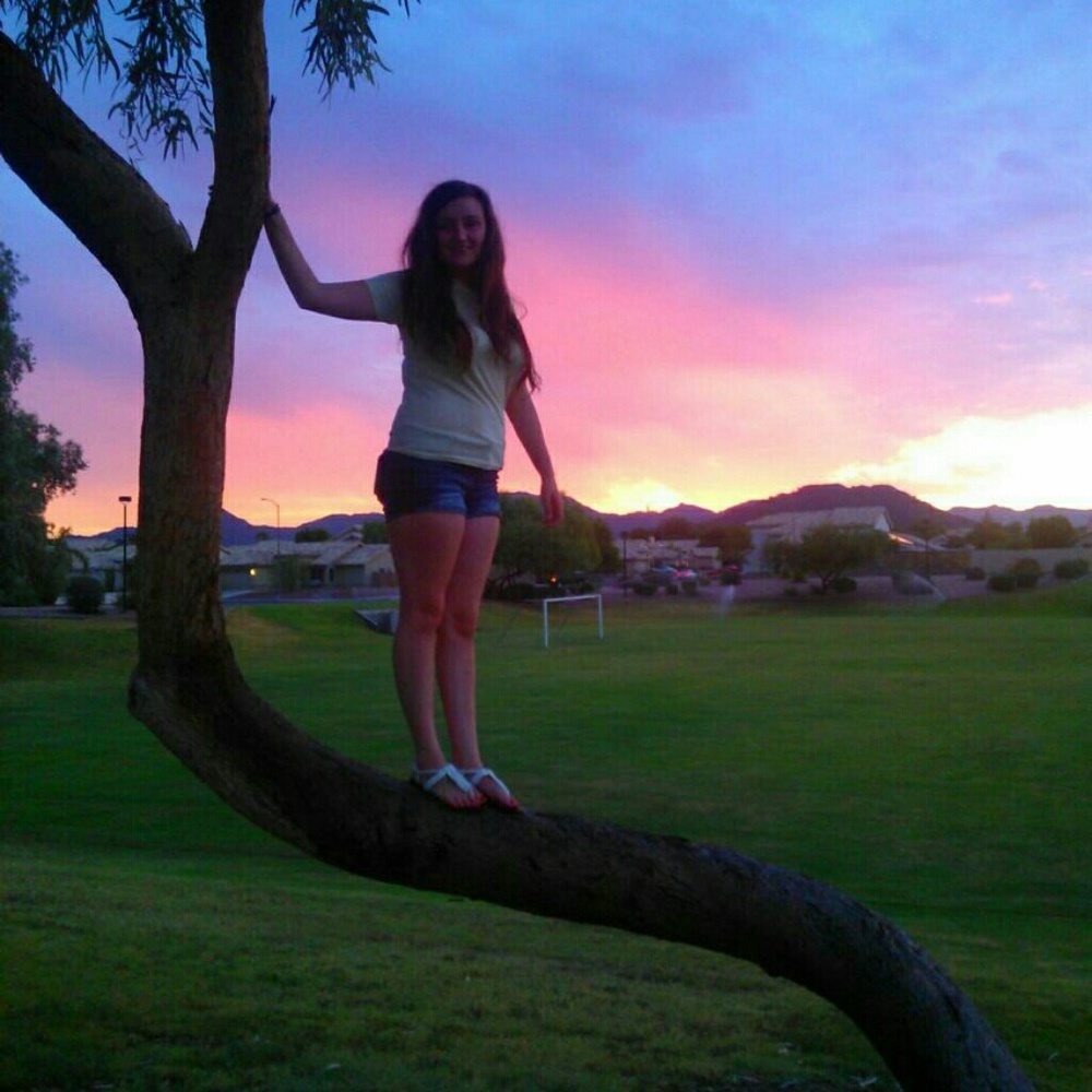 Meet your Posher, Tayler