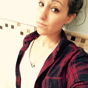 Meet your Posher, Neena