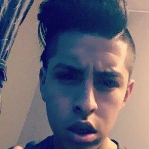 Meet your Posher, Ulises