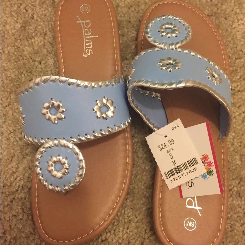 Blue and silver fake jacks
