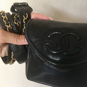 100% Authentic Chanel Vintage Black Lamb Leather