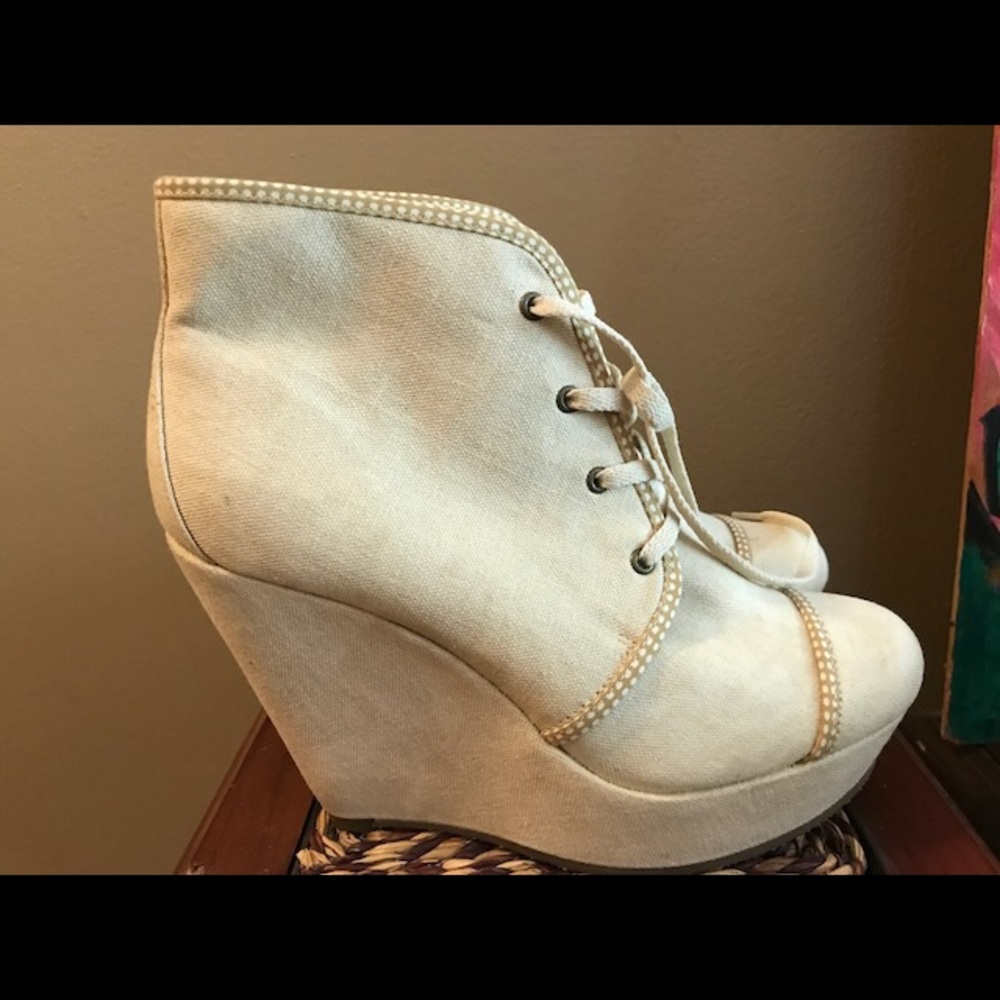ASOS Avanti Canvas Wedge Boot, size 8