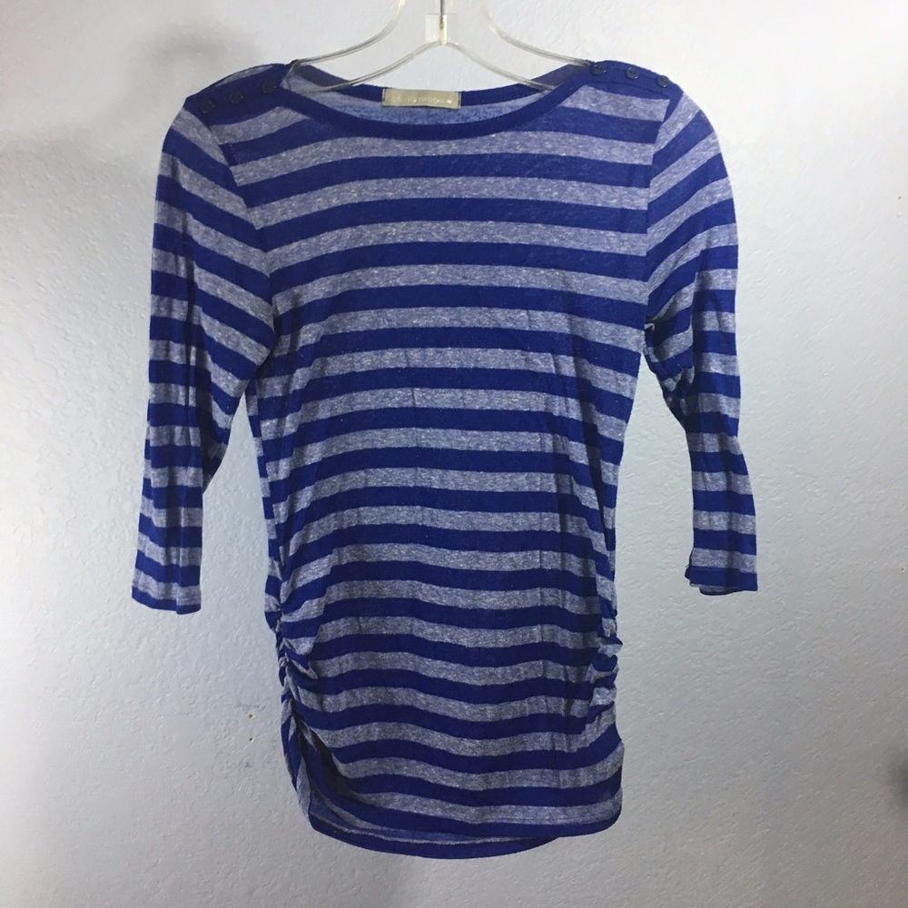 Blue striped 3/4 sleeve top