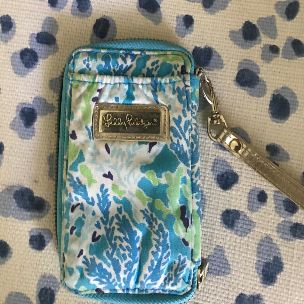 Lilly Pulitzer wristlet
