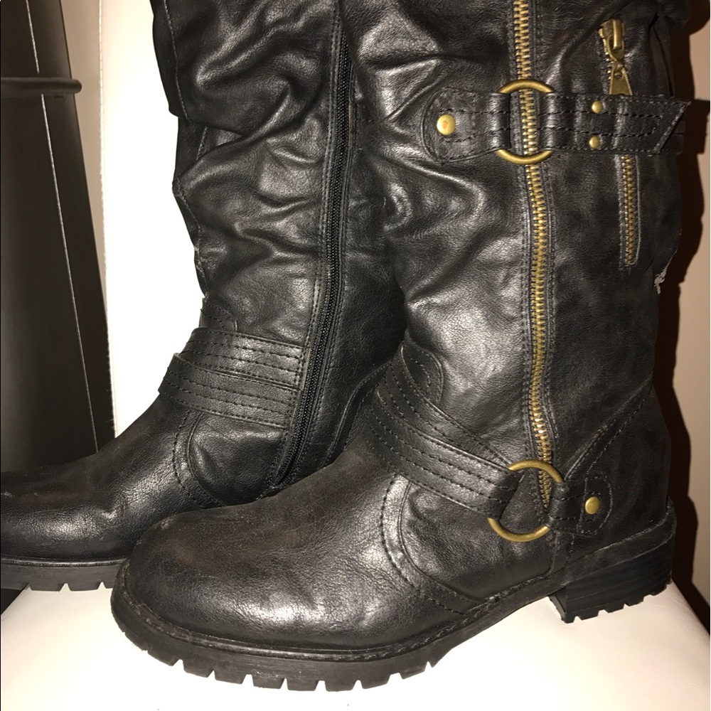 Guess Mid shin boots