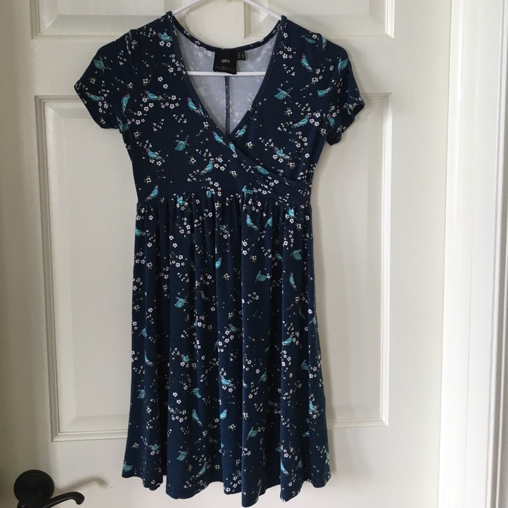 ASOS maternity dress Size 4