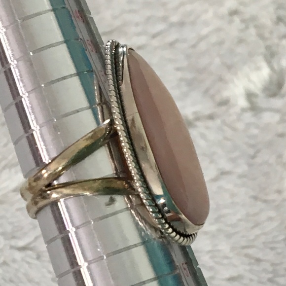 Beautiful pink opal ring size 6.75 in .925 silver - Picture 8 of 8