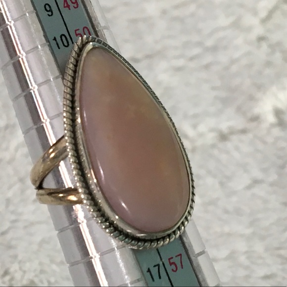 Beautiful pink opal ring size 6.75 in .925 silver - Picture 2 of 8