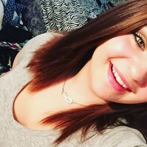 Meet your Posher, Allie