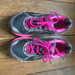 Brooks Adrenaline GTS Running Shoes