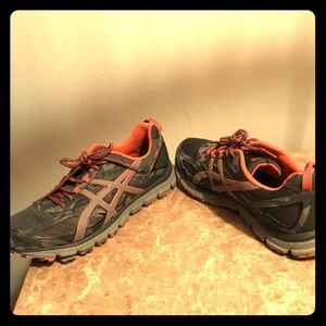 Authentic Ascis  sneakers