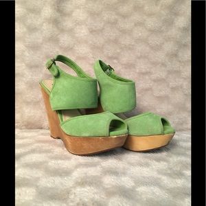 Bakers Funky Suede Green Wedges. Size 8