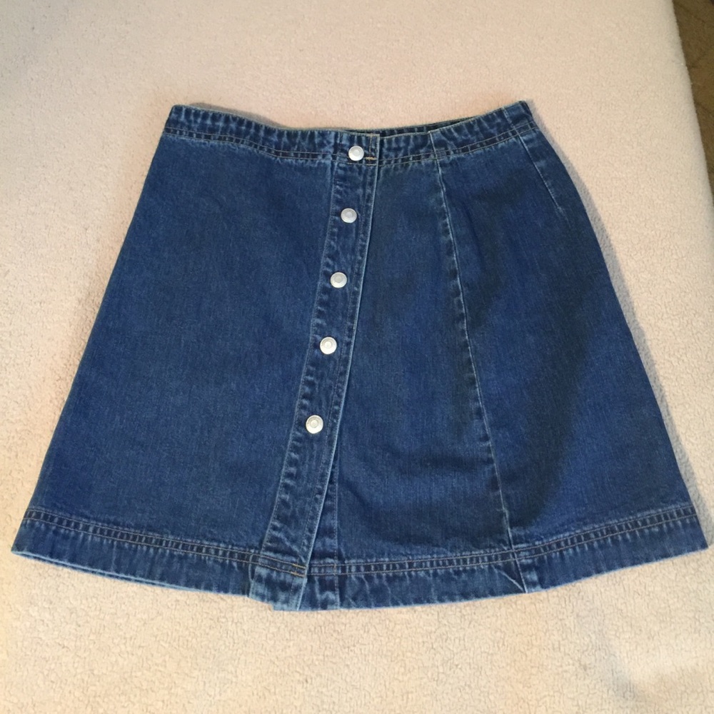 Gap button down denim skirt
