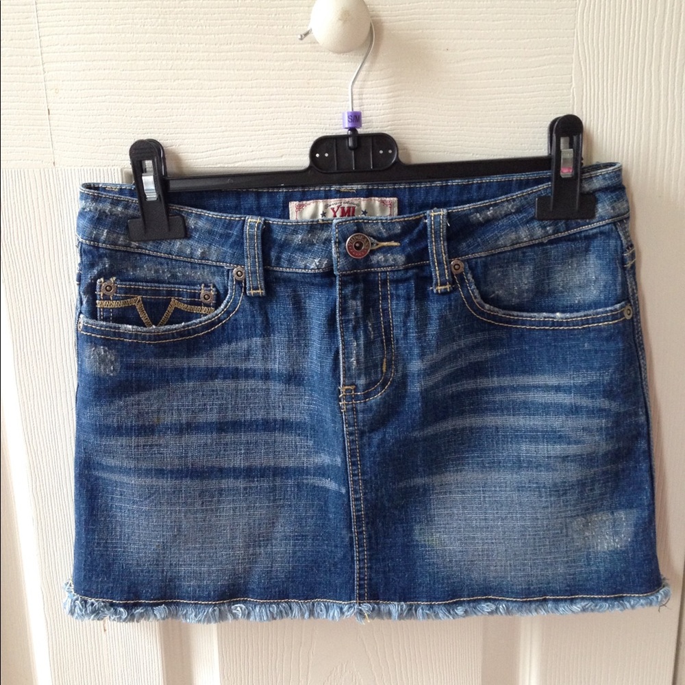 Jean mini skirt