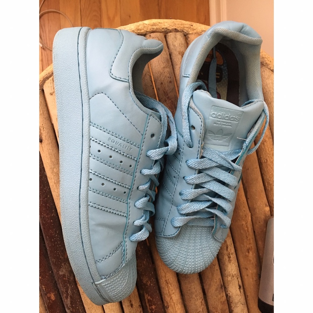 Pharrel X Adidas Supercolor Sneakers