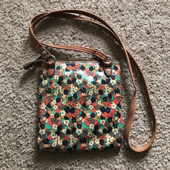 Fossil Keyper Crossbody - Picture 3 of 4