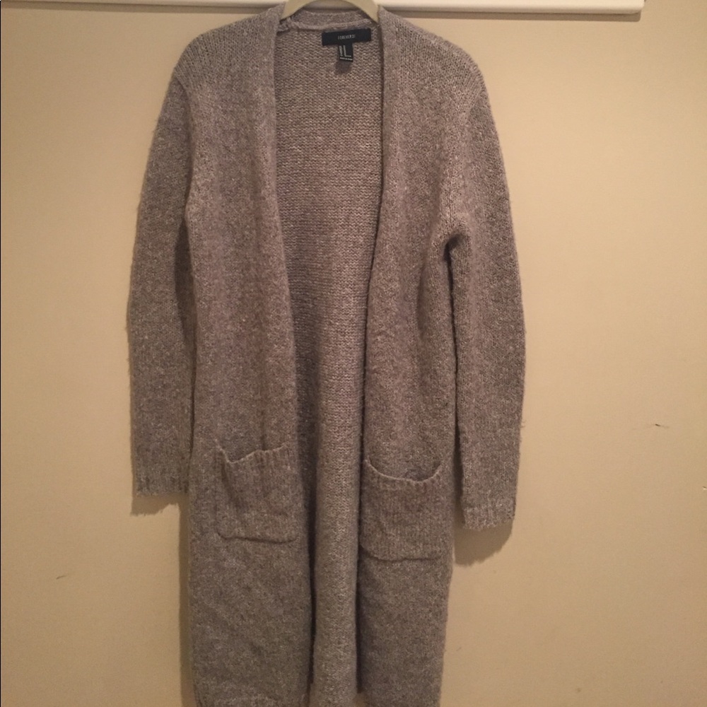 Long gray Forever 21 sweater with pockets