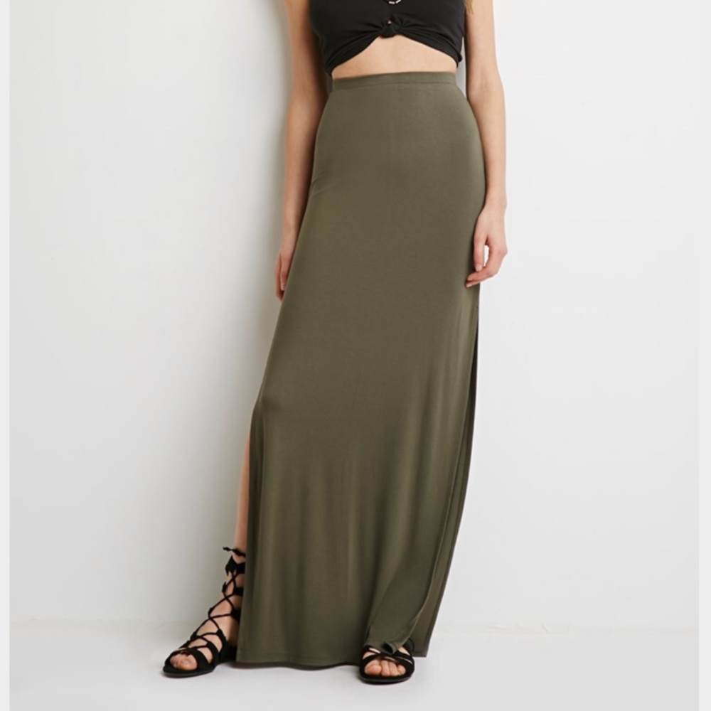 Olive Green Skirt with Laced Side - Picture 3 of 4