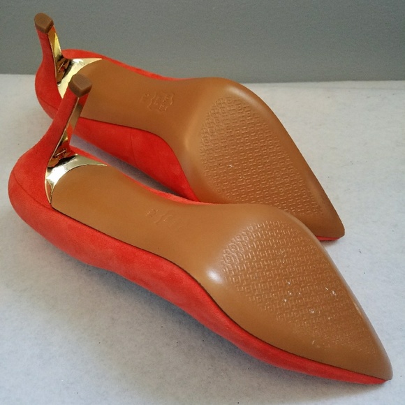 Tory Burch Elana Pumps - Picture 3 of 4