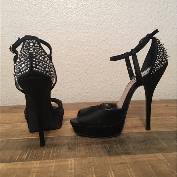 Steve Madden Gold Spike Heels size 7 - Picture 3 of 4