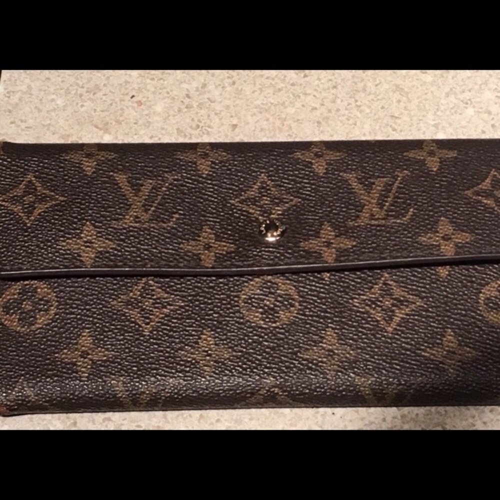 Authentic Louis Vuitton wallet