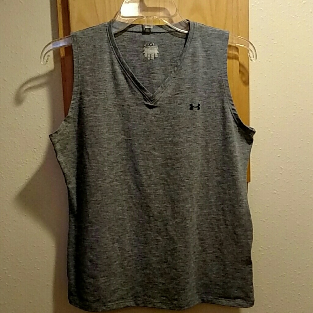 Gray Under Armour Tank top size large
