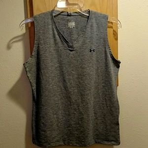 Gray Under Armour Tank top size large
