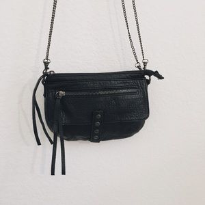 🖤🔥✨ Urban Outfitters Cross Body
