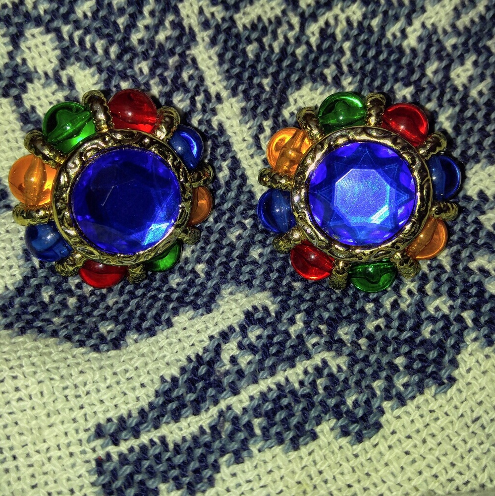 🔥Vintage colorful clip on earrings
