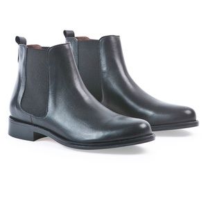 André Chelsea Boots, Size 7, Never Worn