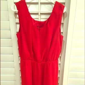 Express: Cute red dress