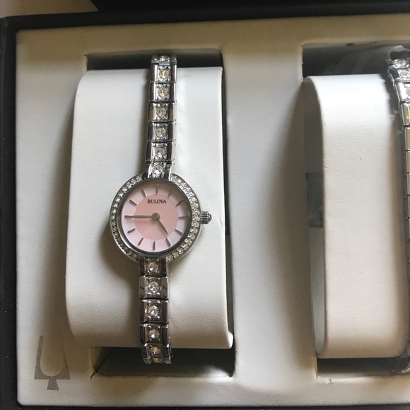 Bulova watch and bracelet set - Picture 3 of 4