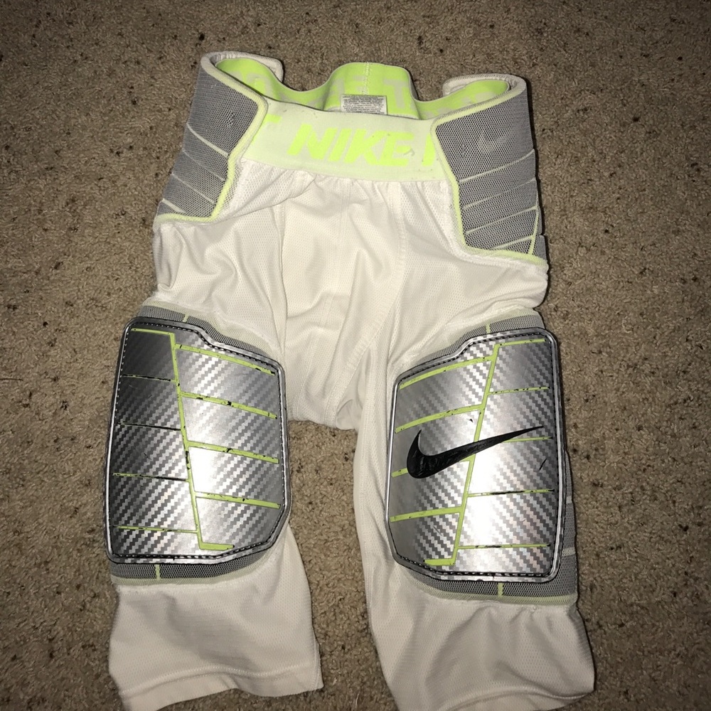 Nike Pro Combat Football Girdle Size: L