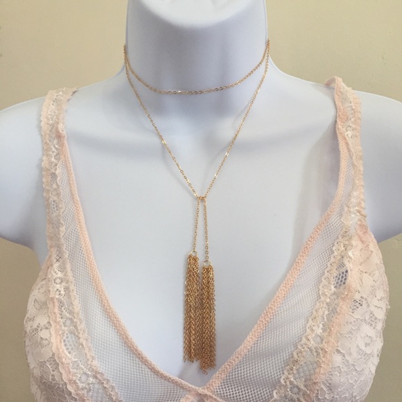 New Chain Tassel Gold Necklace - Picture 2 of 4