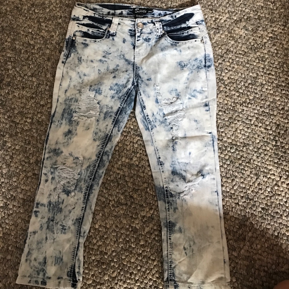 Capris