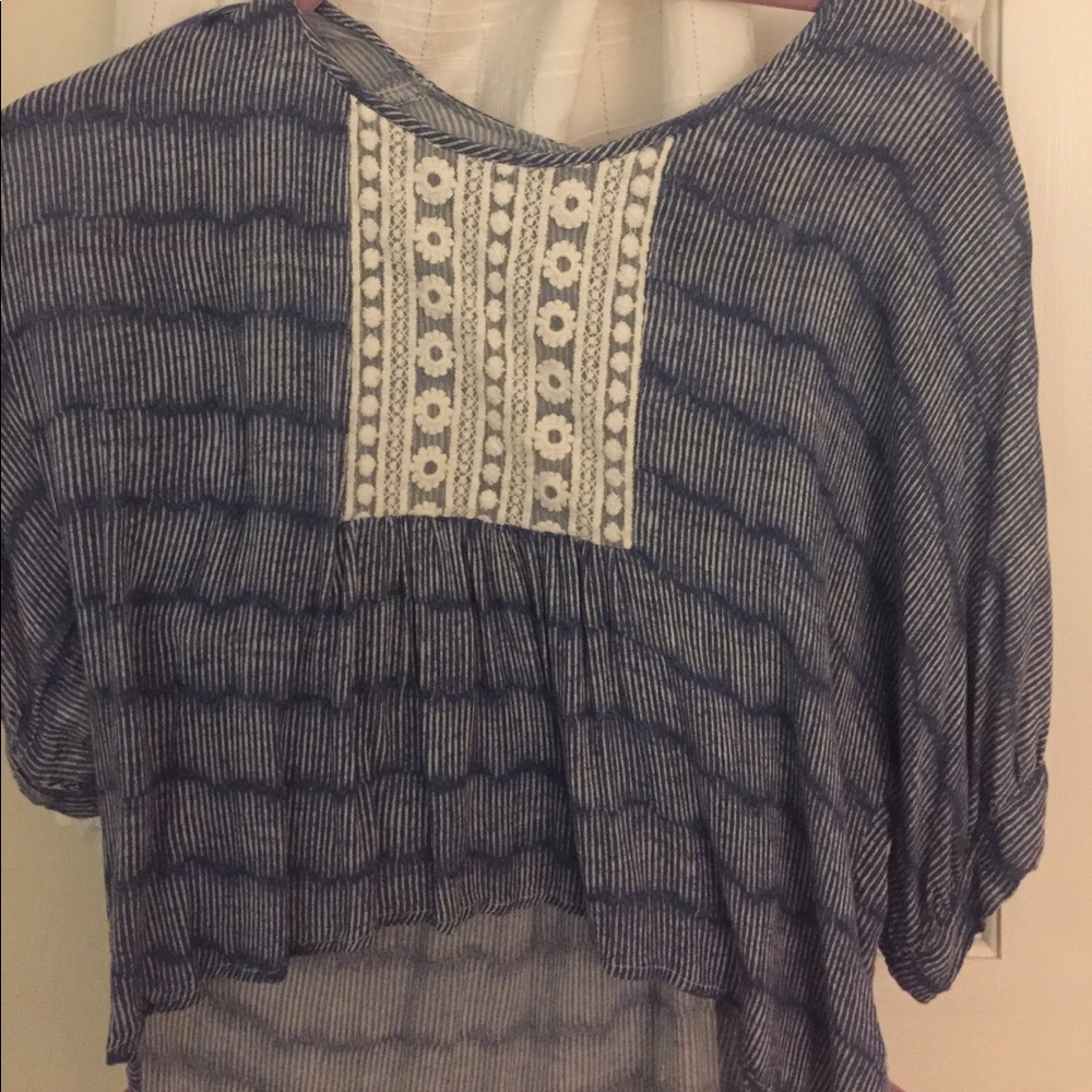 crop top shirt