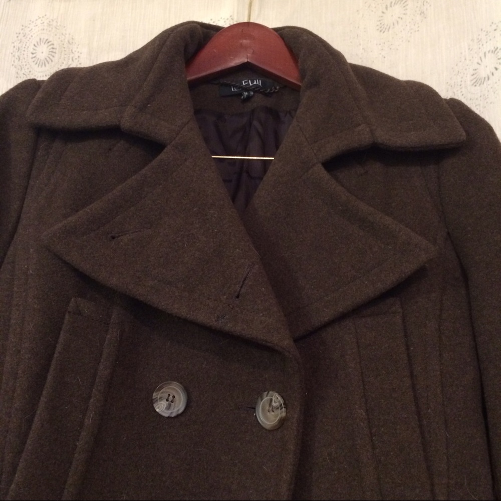Le Full brown wool pea coat
