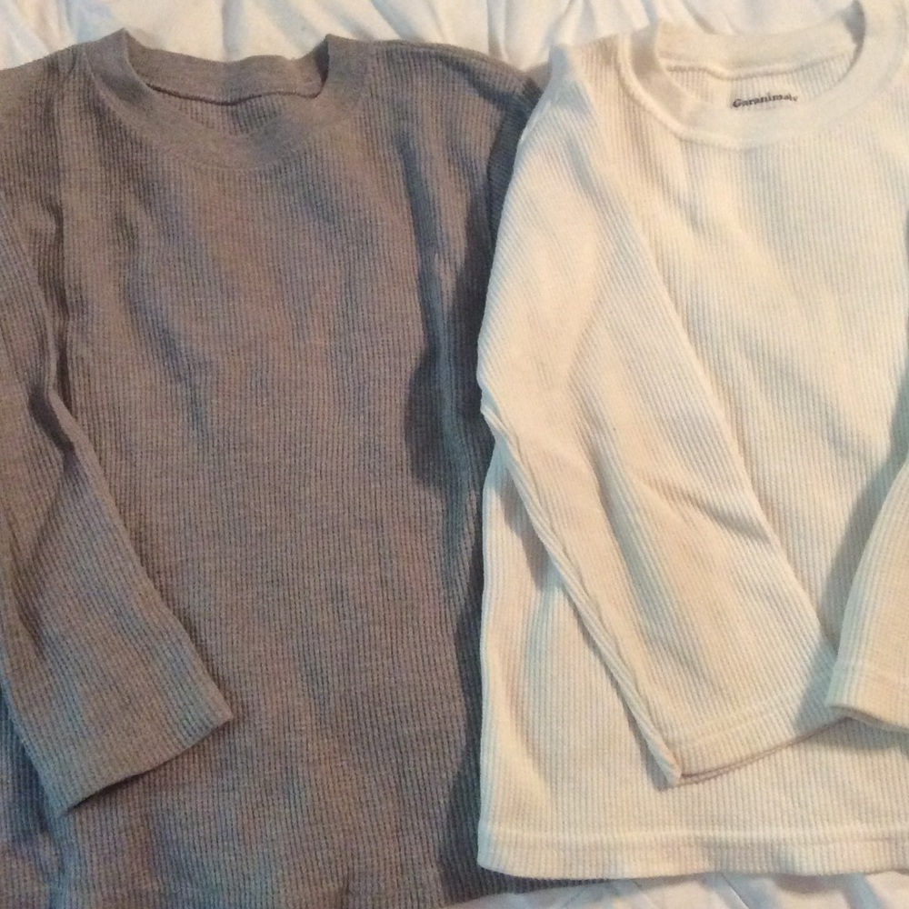 2 long sleeved thermals