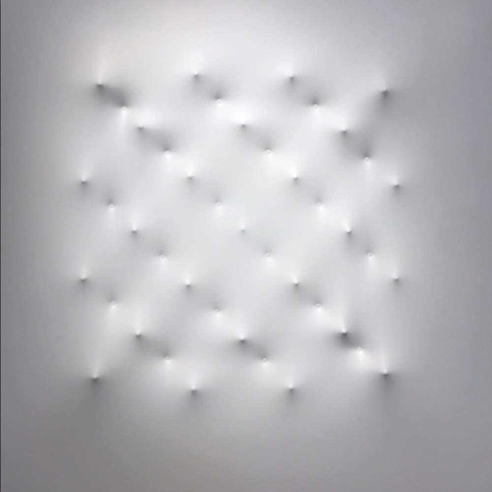 Meet your Posher, Emi