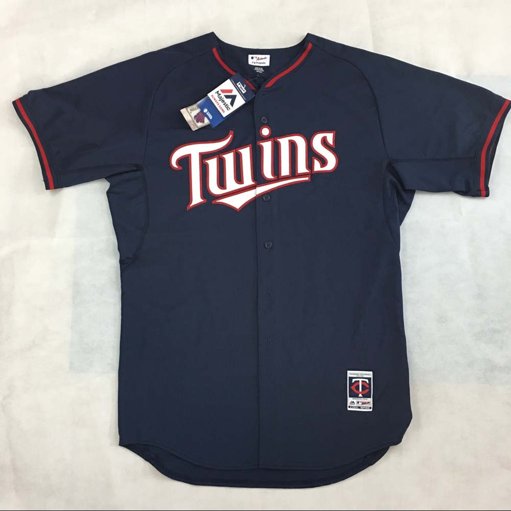 NWT-Majestic Minnesota Twins cool base jersey