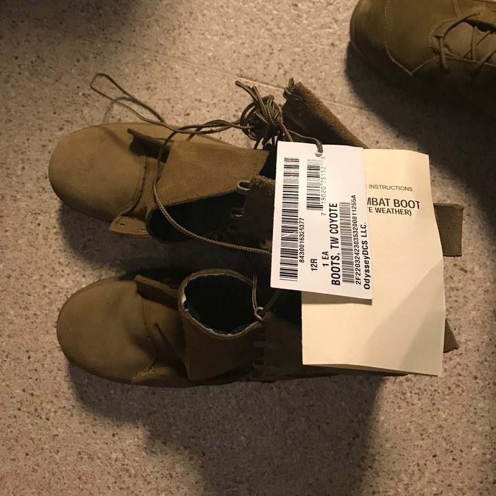 Insulated boots size 12R