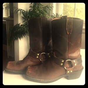 Durango boots size 9