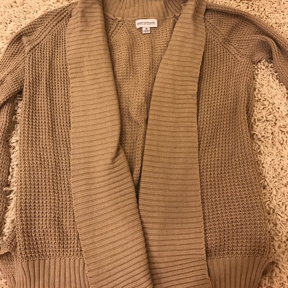 Cardigan - Picture 2 of 2